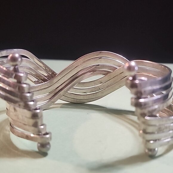 Vintage Modernist Sterling Silver Cuff Bracelet Wire  Design unsigned 925 - Picture 2 of 10